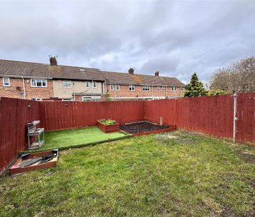 3 bedroom terraced house to rent - Photo 6