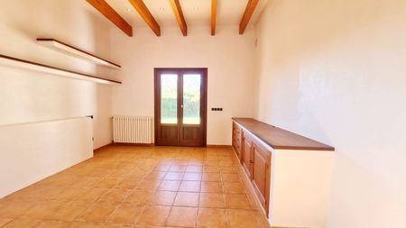 89B Carrer Esparreguera Vera, Municipality of Palma, Balearic Islands 07199 - Photo 2