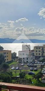 5 locali in affitto - Photo 3