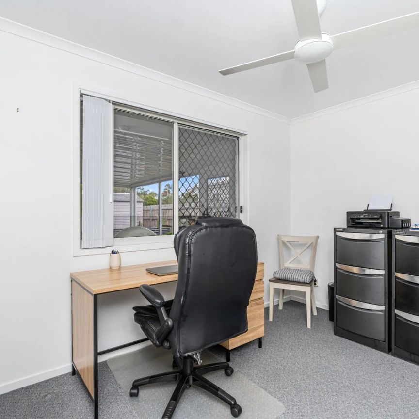 Modern Comfort & Easy Living - Photo 1