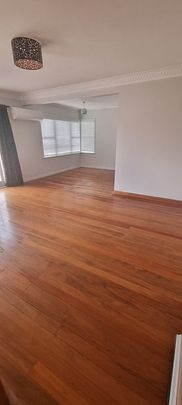 3 bedroom in Fairfield - Photo 1