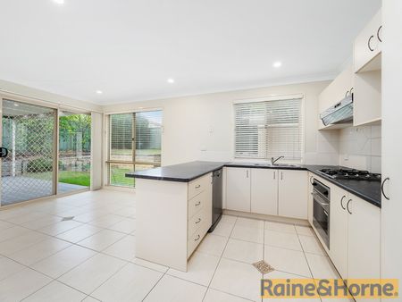 27 Thomas Francis Way, Rouse Hill, NSW 2155 - Photo 3