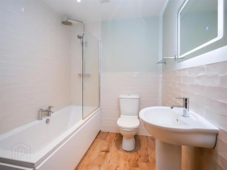 36 Danesfort Park, Saintfield Road, Carryduff, Belfast, BT8 8FG - Photo 4