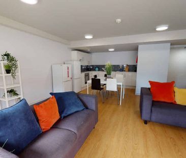 4 or 5 Room Cluster Ensuite - Photo 6