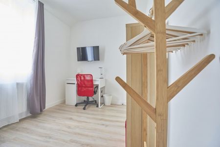 EUGENE DESCAMPS E Colocation 5 chambres à Lomme - Photo 4