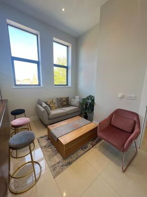 6, 117 University Street, Belfast, BT7 1HP - Photo 1