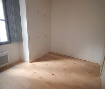 location Appartement F3 DE 67.6m² À NIMES - Photo 5