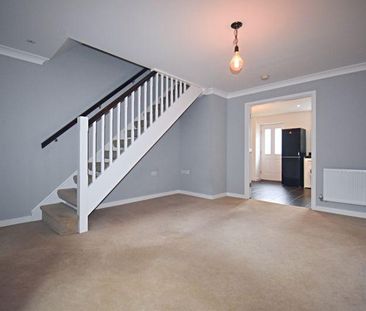 2 bedroom terraced house to rent - Photo 3