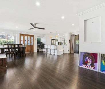 Room to Move – Walk to Schools, Shops & Parks - Photo 1