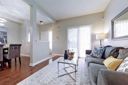 For Lease - 16 Cox Boulevard Unit# 11, Markham, Ontario - Photo 4