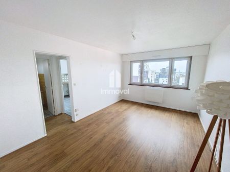 BISCHHEIM - 2 PIECES - 46.91 M² - Photo 4