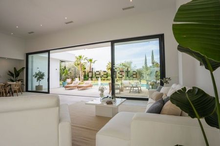 Alquiler de casa o chalet independiente en Sotogrande Costa - Photo 4