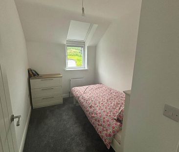 2 Donegall Grove, Whitehead, BT38 9AA - Photo 5