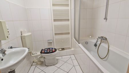 Erstes OG, 3 ZKB mit Balkon und EBK - Photo 3