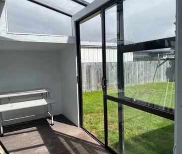 84 Moreau Street - Photo 3