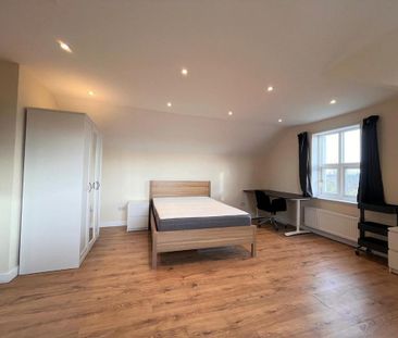 3 bedroom apartment to rent - Photo 6