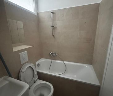 ++AB SOFORT++ 1,5-Raum Wohnung neu renoviert - Photo 1