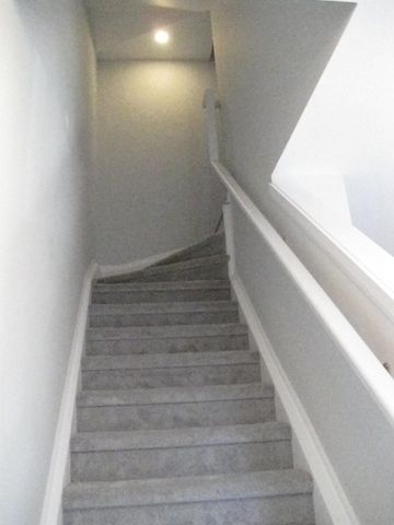 For Lease - 6705 CROPP Street Unit# 34, Niagara Falls, Ontario - Photo 5