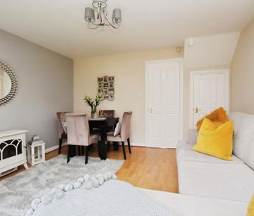 2 bedroom townhouse to rent - Photo 1