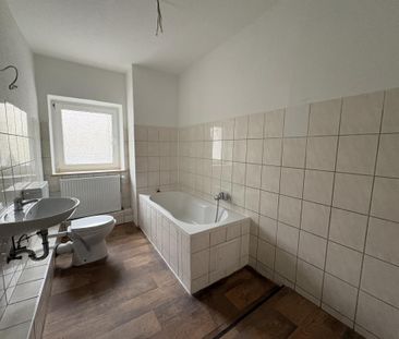 Renovierte 4-Zimmer-Altbauwohnung in Bremerhaven - Photo 5