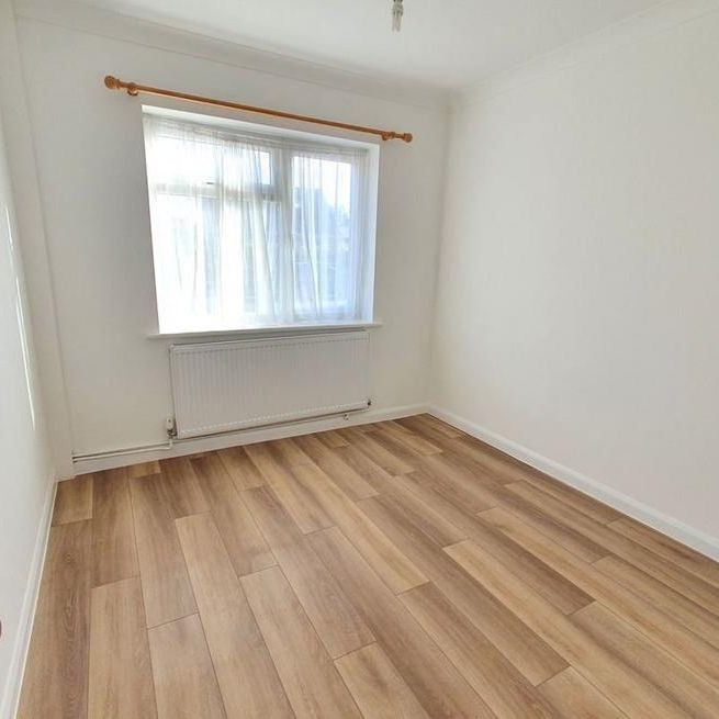 2 bedroom bungalow to rent - Photo 1