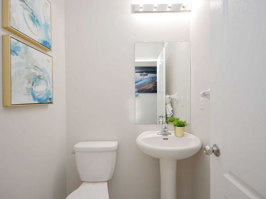 For Lease - 745 Farmstead Drive Unit# 18, Milton, Ontario - Photo 1