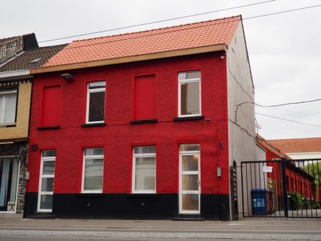 Gerenoveerde woning met terras - Foto 5