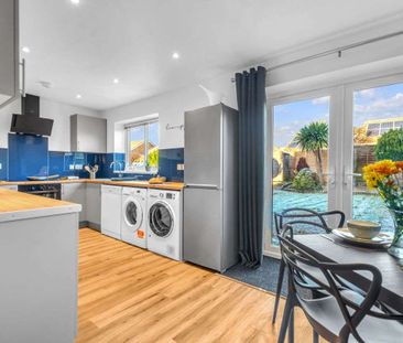 A SUPERB SHARED HOUSE FOR PROFESSIONALS Islip - Photo 5