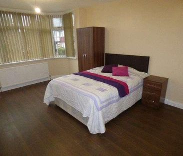 Stockingstone Road, Luton, LU2 - Photo 2