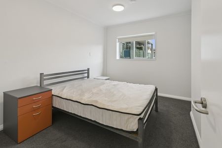 Te Aro living! - Photo 3