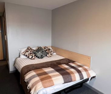 Premium Plus Ensuite - Photo 5