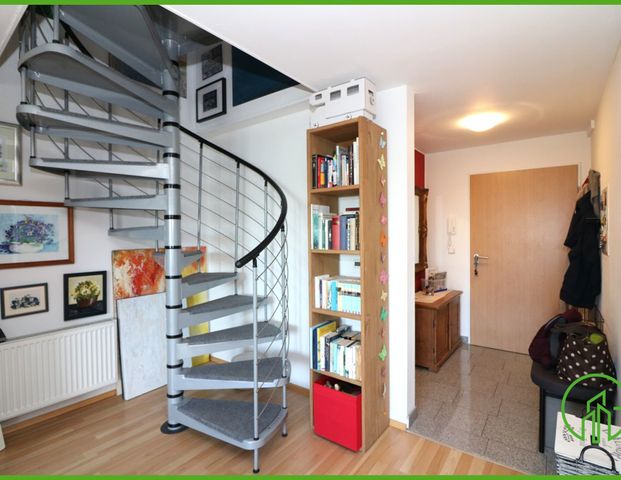 # KREUZAU # WOHNEN AUF ZWEI EBENEN. 2-Zimmer-Maisonette-Whg. mit Balkon in Kreuzau, Mittelstraße. - Photo 1