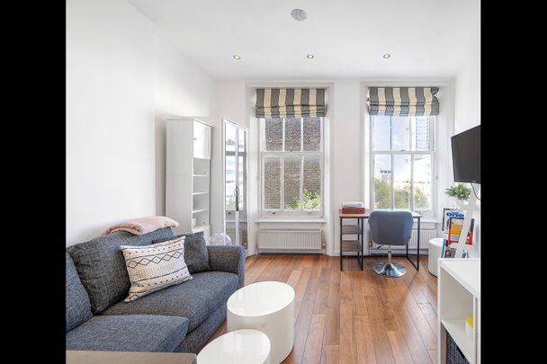 1 Bed Flat, Nevern Road, SW5 - Photo 1