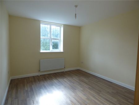 Eversfield Gardens, NW7, London - Photo 2
