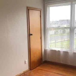 Family Home - Photo 3