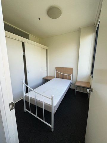 1513/570 Lygon Street, Carlton VIC 3053 - Photo 2