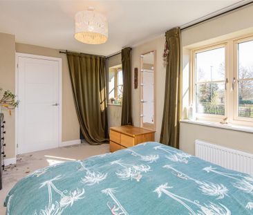 3 bed House To Let - Photo 2