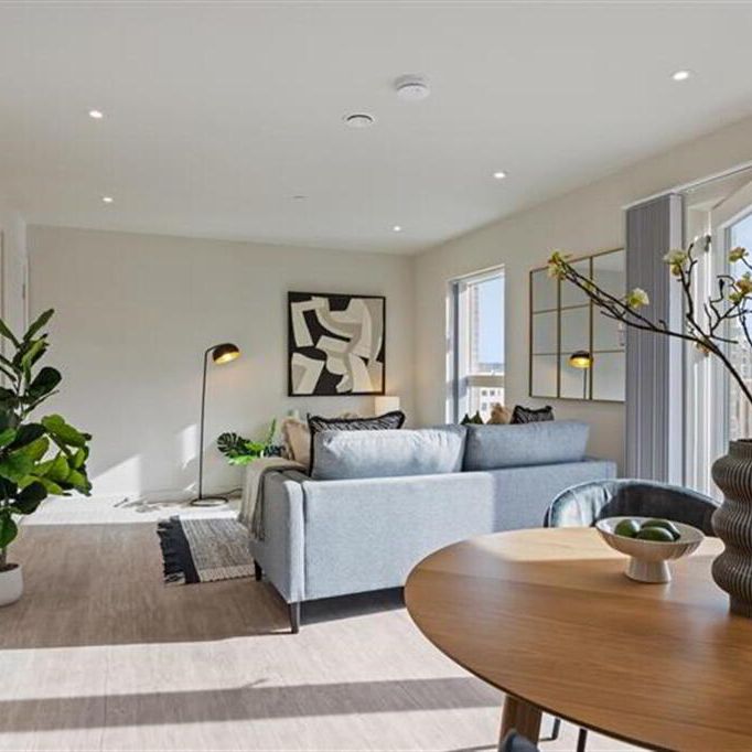 1 Bedroom Apt ( DMR), Lady Pirrie House, 5 Shipwright Way, Titanic Quarter, Belfast, BT3 9FU - Photo 1