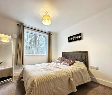 2 bedroom apartment to rent - Photo 5