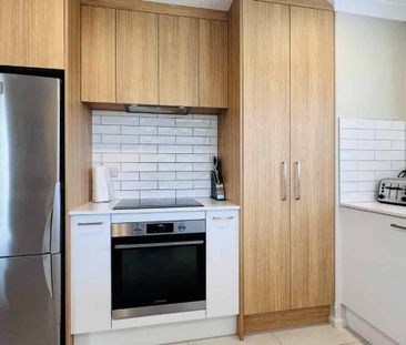 Modern design meets exceptional comfort - Photo 4