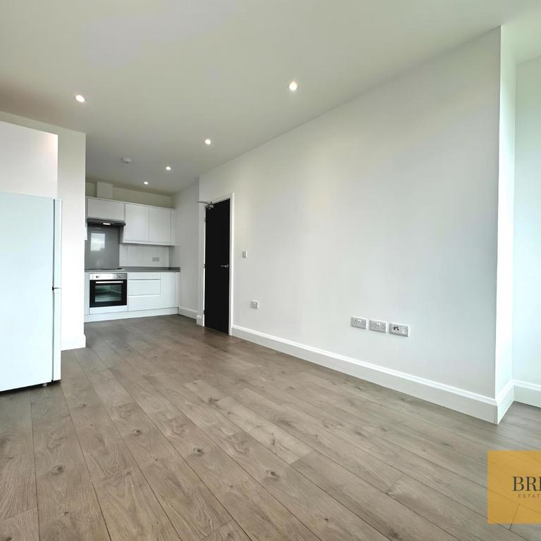 2 bedroom apartment to rent - Photo 1