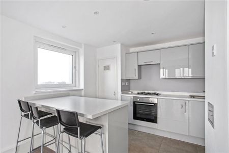 3 bedroom apartment to rent - Photo 4
