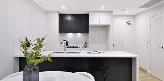 104/37-39 Loftus Crescent, Homebush - Photo 2