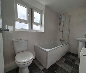 3 bed semi-detached to rent in NE31 - Photo 5