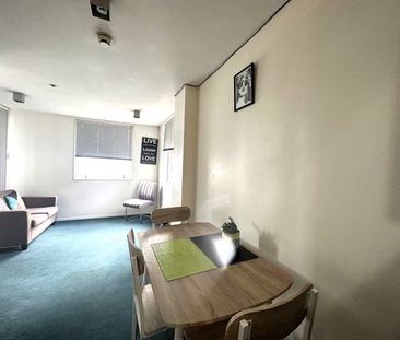 Furnished 1 Bedroom Apartment - Photo 4