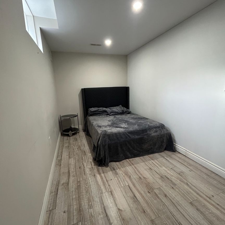 For Lease - 2292 Buroak Drive Unit# Basement, London North, Ontario - Photo 1