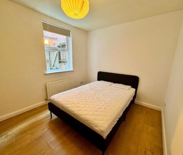 Flat 2, 97 Eglantine Avenue, Belfast, BT9 6EX - Photo 3