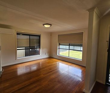 QUIET COURT LOCATION! - Photo 1