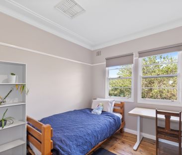 WEST TAMWORTH - 4 Bedroom Home - Photo 5