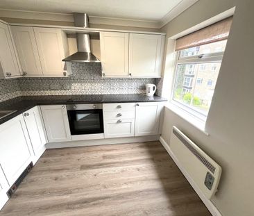1 bedroom flat to rent - Photo 2